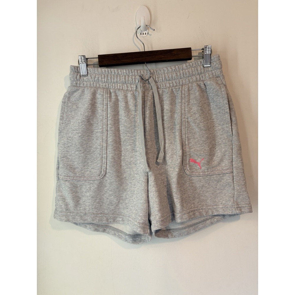 Puma Women's Gray Sweat Shorts Size M Elastic Waist Lounge Athletic Pink Logo